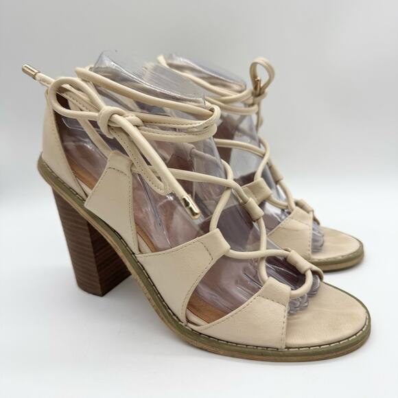 UO Silence + Noise Sofia Lace Up Ankle Tie Heel Sandals Cream Size 9 Boho Glam - Picture 3 of 14